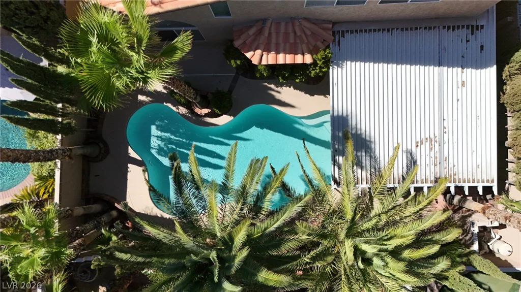 2000 Summit Pointe, Las Vegas, NV 89117
