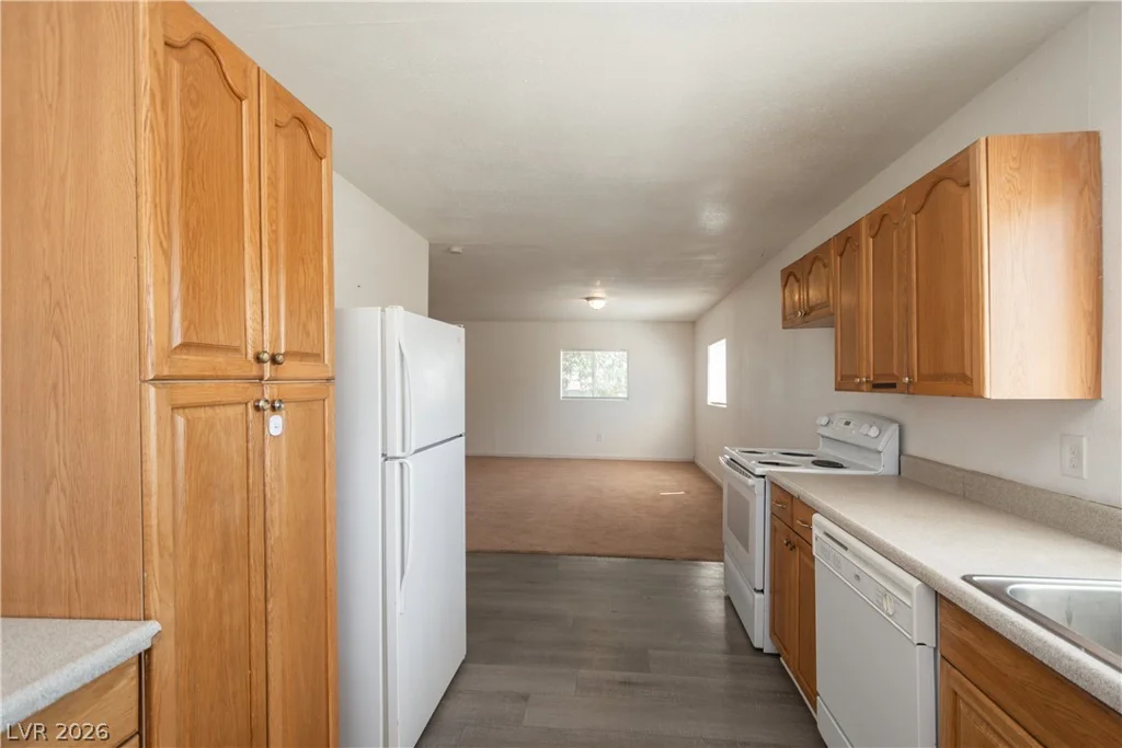 1130 Leslie, Pahrump, NV 89060