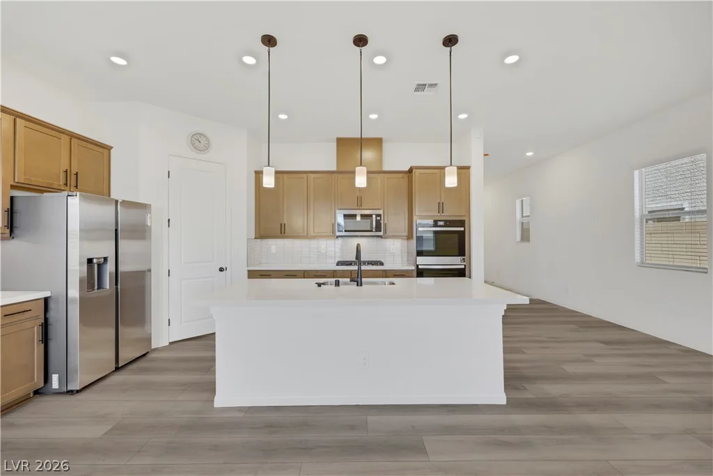 1570 Rock Kestrel, Las Vegas, NV 89138