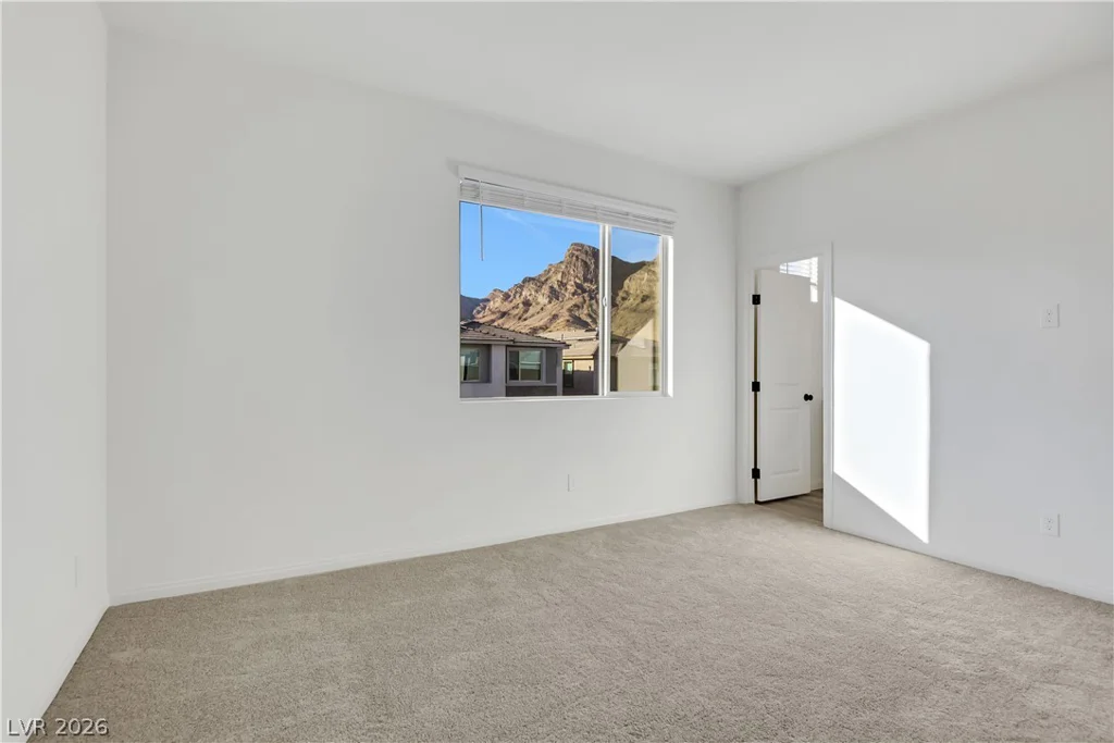 1570 Rock Kestrel, Las Vegas, NV 89138