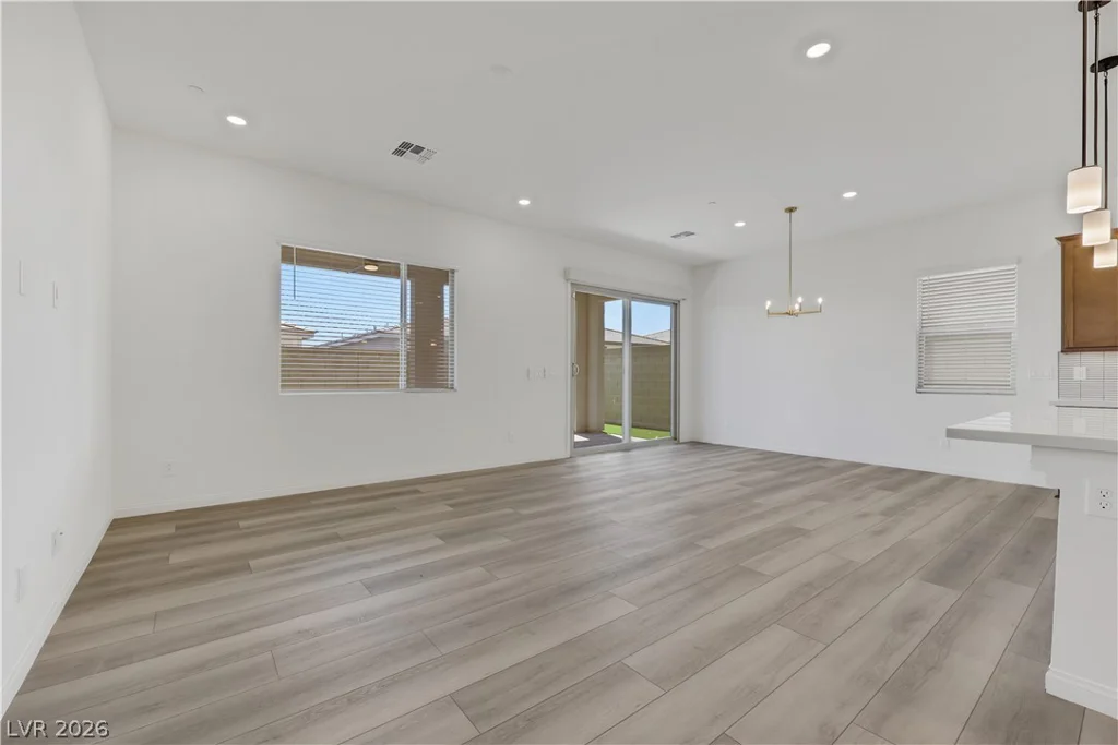 1570 Rock Kestrel, Las Vegas, NV 89138