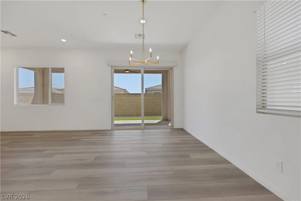 1570 Rock Kestrel, Las Vegas, NV 89138