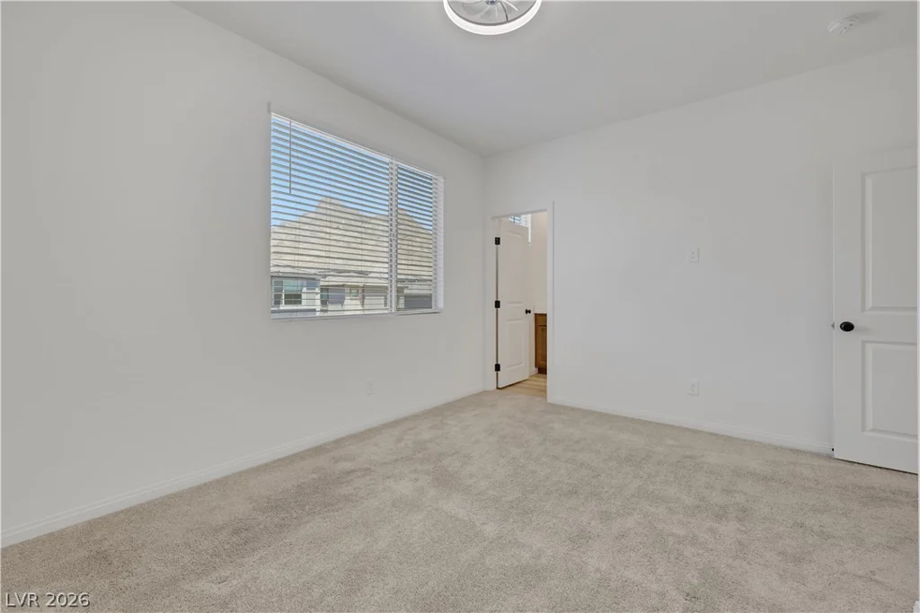1570 Rock Kestrel, Las Vegas, NV 89138