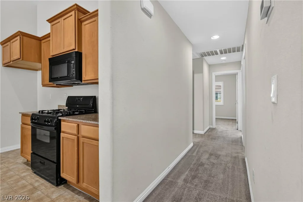 4524 Lower Deck, North Las Vegas, NV 89031