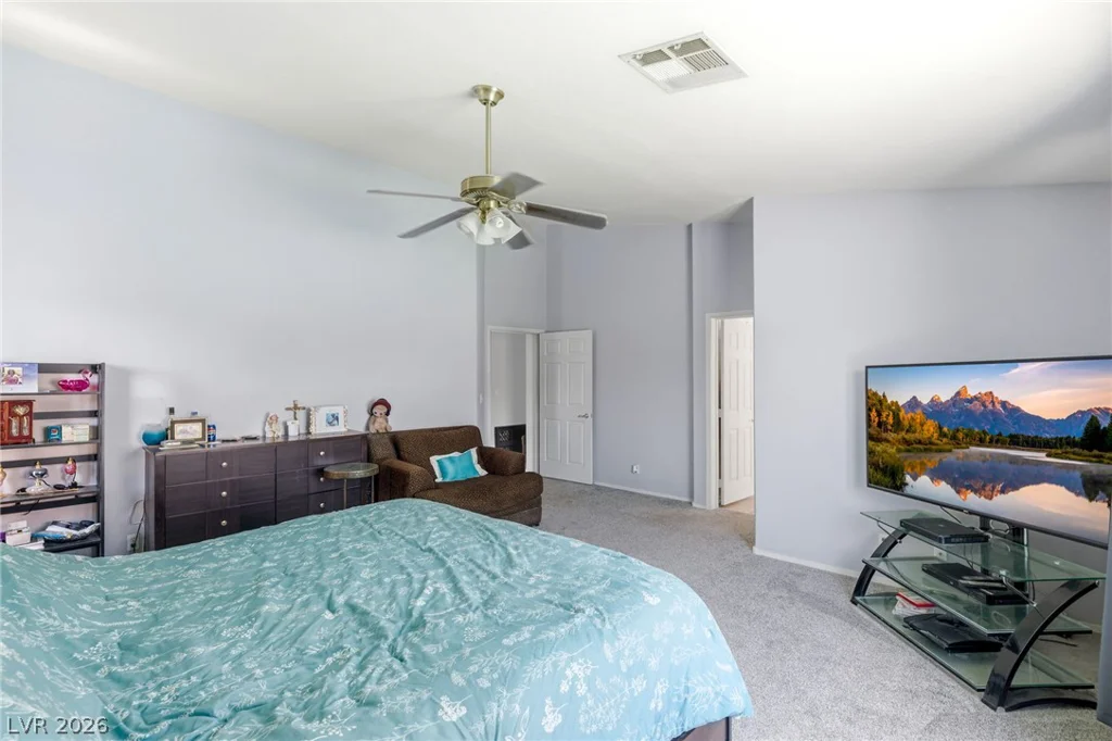 6302 Golden Rain, North Las Vegas, NV 89031