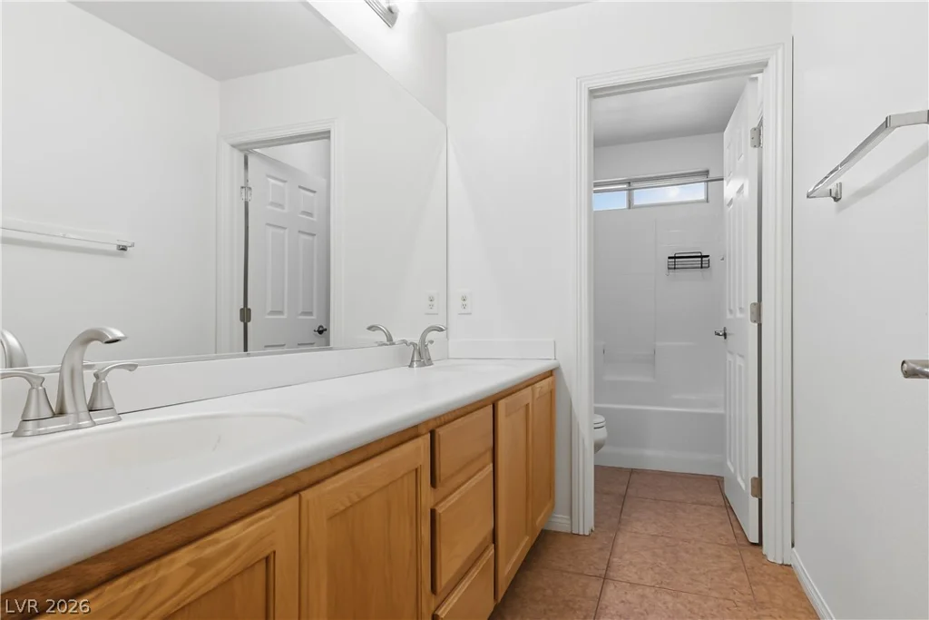 354 Shimmering Moon, Henderson, NV 89015
