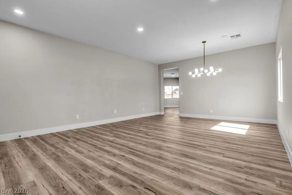 9004 Loggers Mill, Las Vegas, NV 89143
