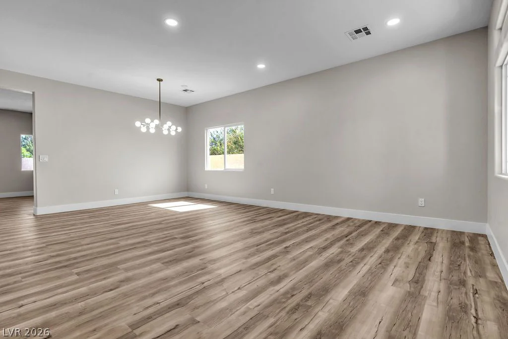9004 Loggers Mill, Las Vegas, NV 89143