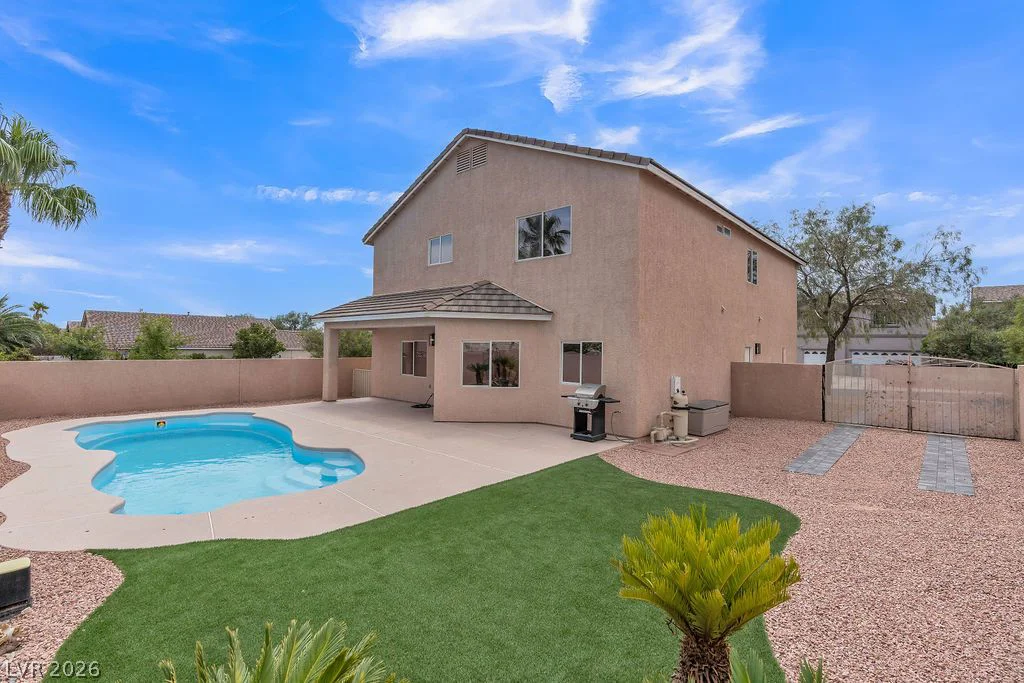 9004 Loggers Mill, Las Vegas, NV 89143