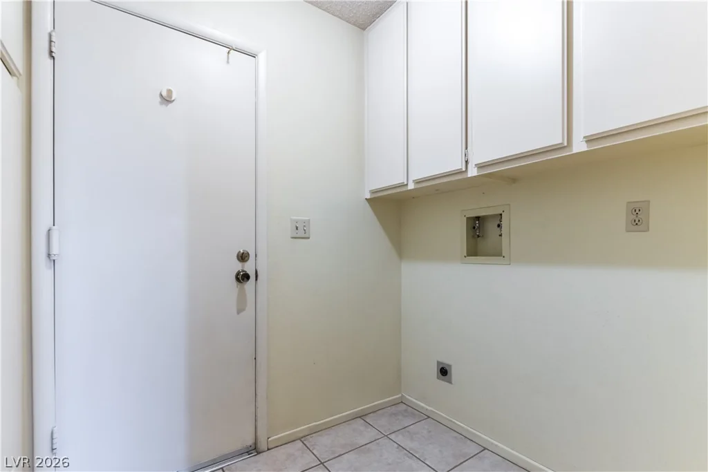 1848 Golden Shadow, Henderson, NV 89002