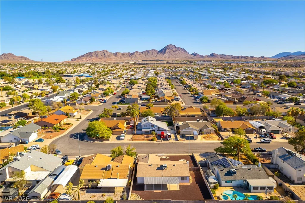 1848 Golden Shadow, Henderson, NV 89002