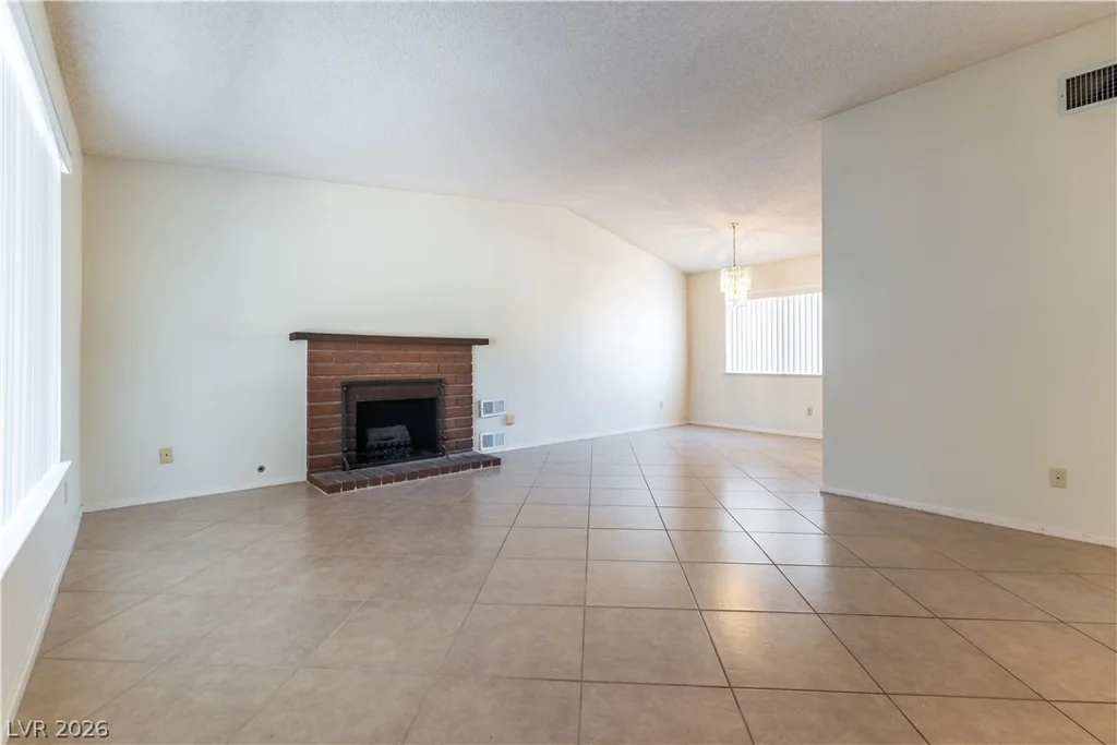1848 Golden Shadow, Henderson, NV 89002