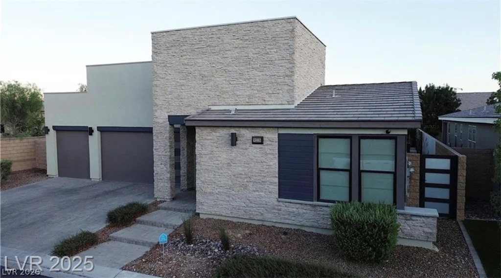 9239 Beltana, Las Vegas, NV 89148