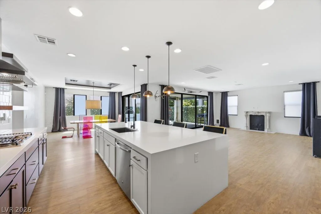 9239 Beltana, Las Vegas, NV 89148