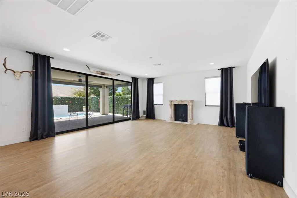 9239 Beltana, Las Vegas, NV 89148