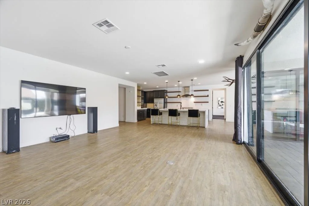 9239 Beltana, Las Vegas, NV 89148