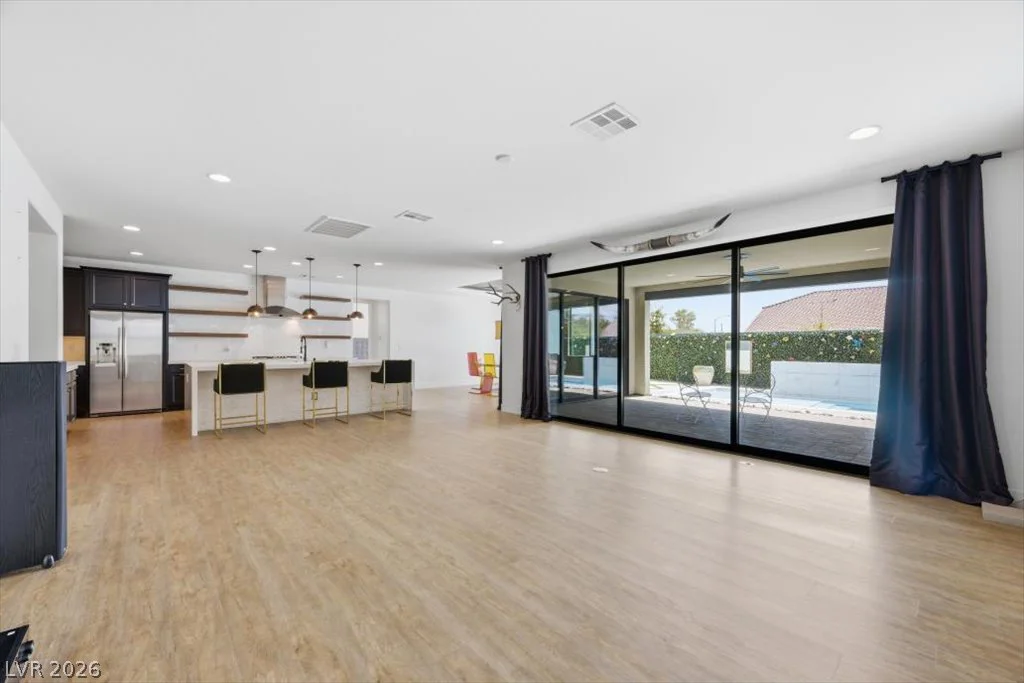 9239 Beltana, Las Vegas, NV 89148