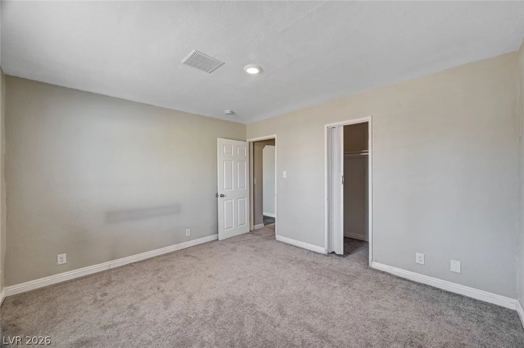 1720 Carson, Las Vegas, NV 89101