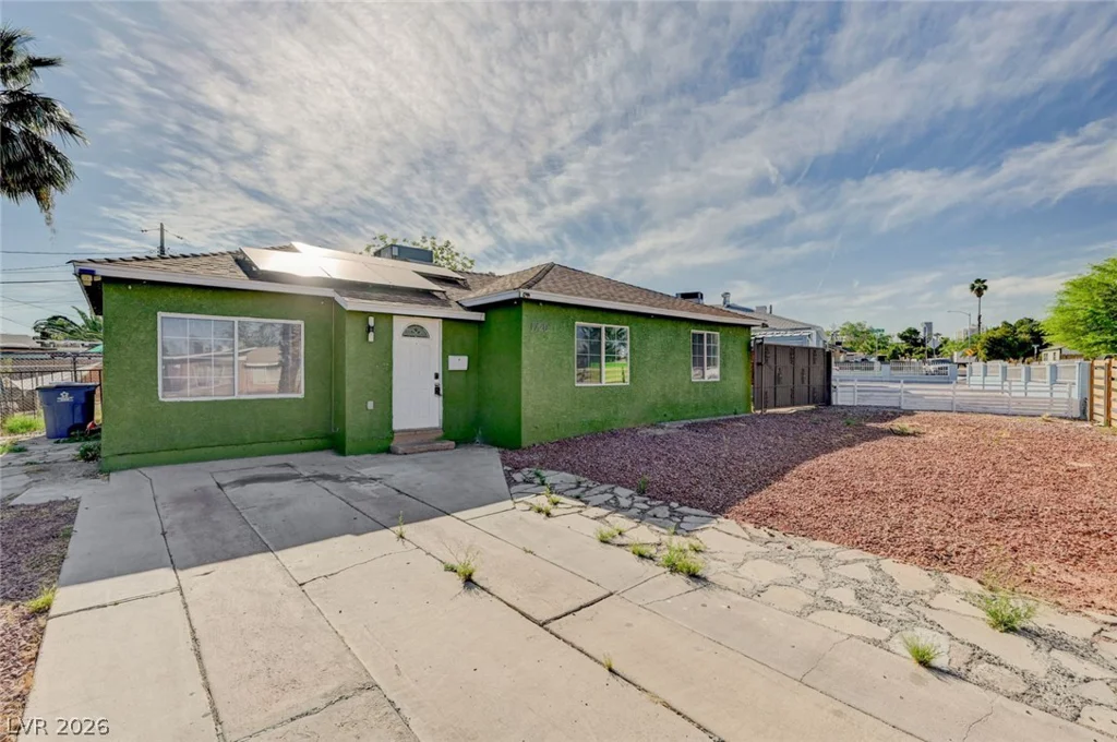 1720 Carson, Las Vegas, NV 89101