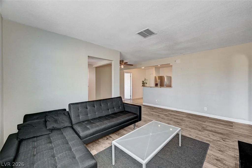 1720 Carson, Las Vegas, NV 89101