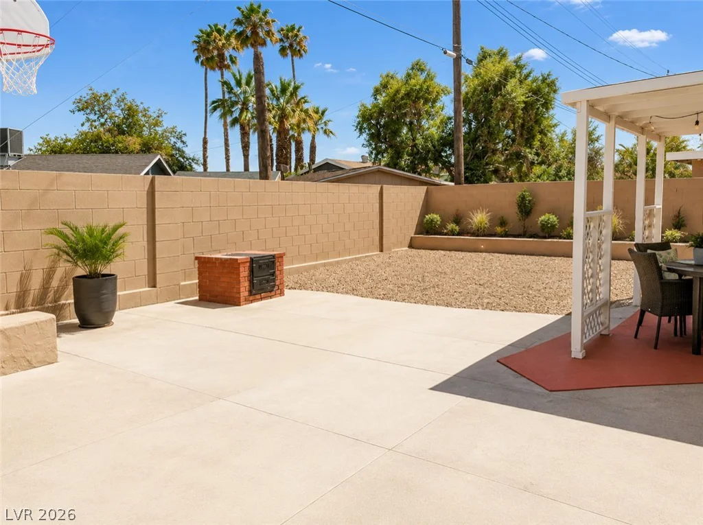 5108 Wilbur, Las Vegas, NV 89119