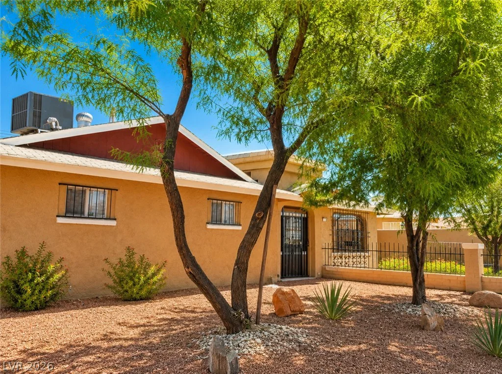 5108 Wilbur, Las Vegas, NV 89119