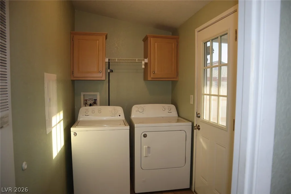 6188 Carlsbad, Las Vegas, NV 89156