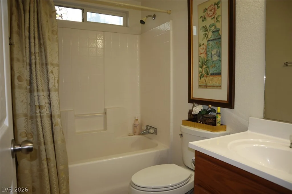 6188 Carlsbad, Las Vegas, NV 89156