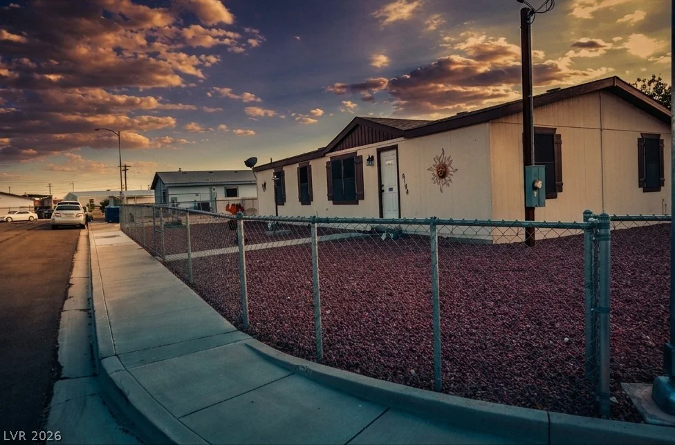 6188 Carlsbad, Las Vegas, NV 89156