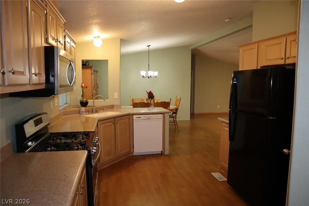 6188 Carlsbad, Las Vegas, NV 89156