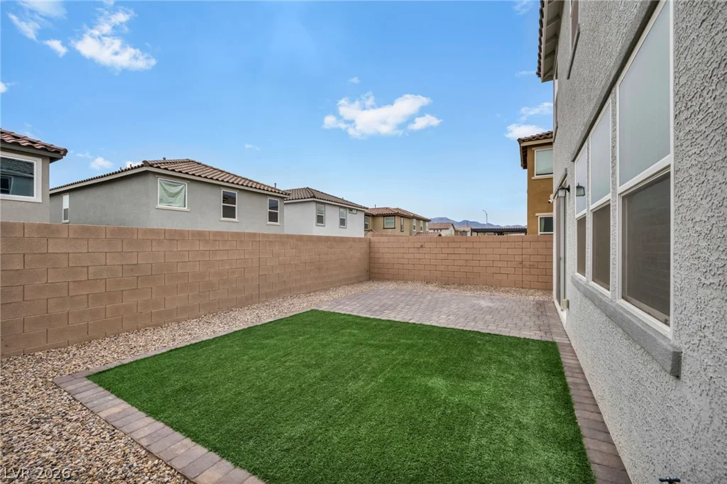 9983 Cluny, Las Vegas, NV 89178