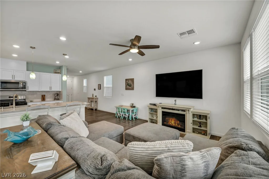 9983 Cluny, Las Vegas, NV 89178