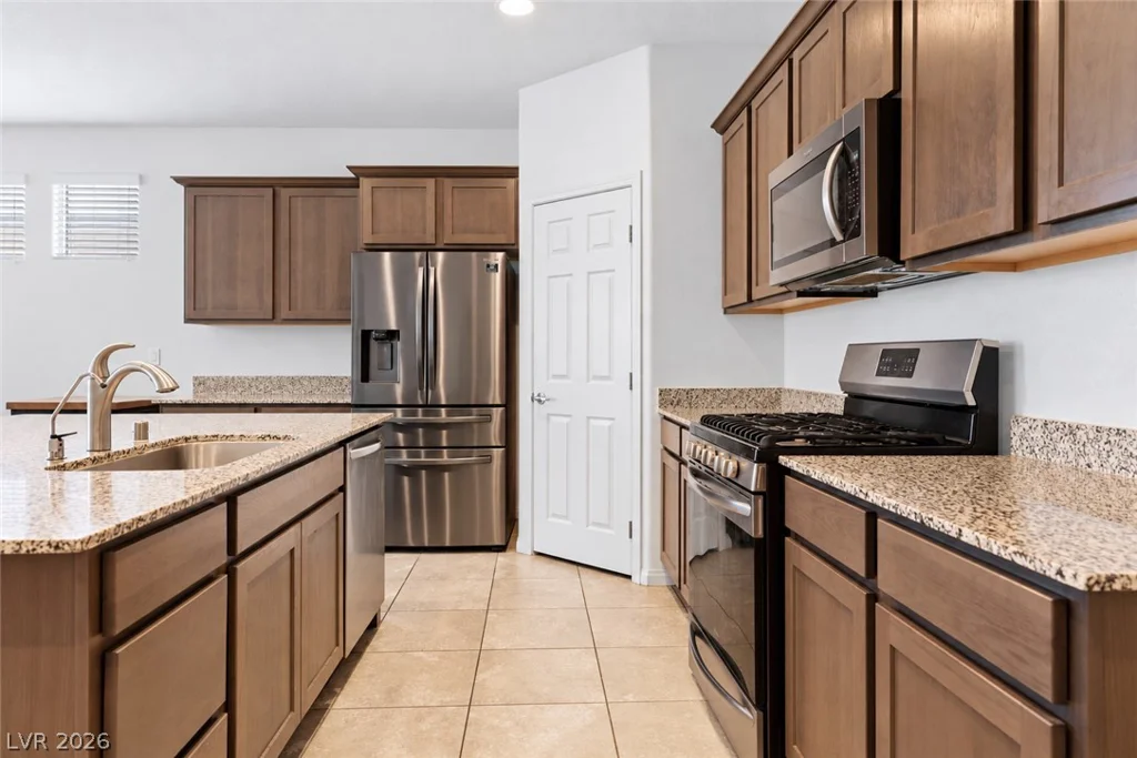 5724 Swan Bridge, North Las Vegas, NV 89081