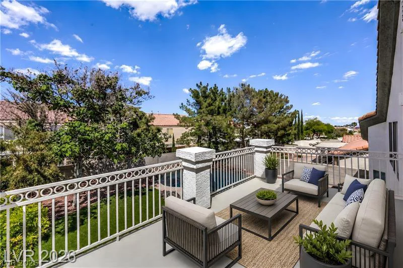 10008 Dusty Winds, Las Vegas, NV 89117