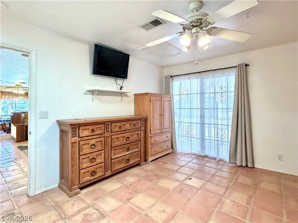1275 Dean, Henderson, NV 89002