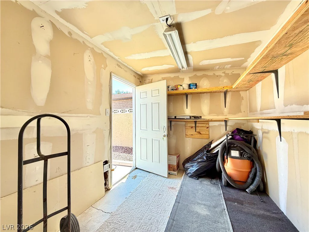 1275 Dean, Henderson, NV 89002