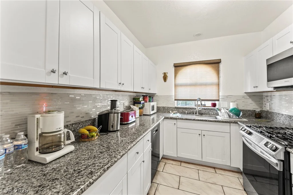 1419 Santa Margarita, Las Vegas, NV 89146