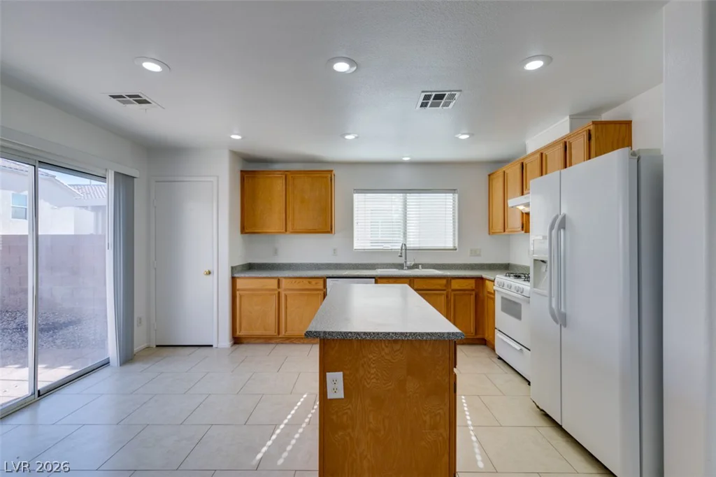 7544 Camino Heights, Las Vegas, NV 89139