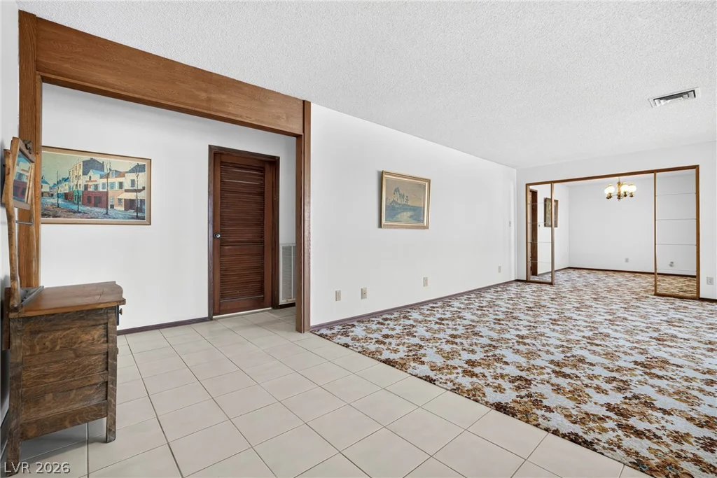181 Middleton, Henderson, NV 89015