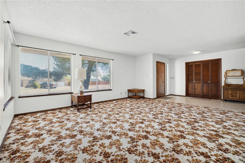 181 Middleton, Henderson, NV 89015