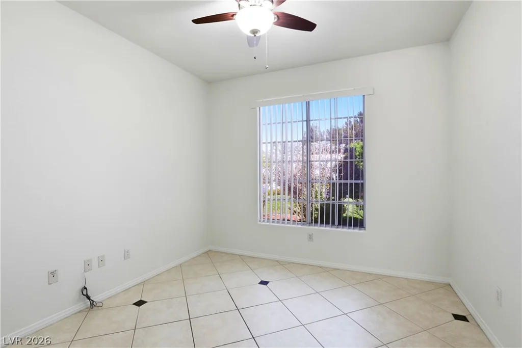 8789 Seal Rock, Las Vegas, NV 89147