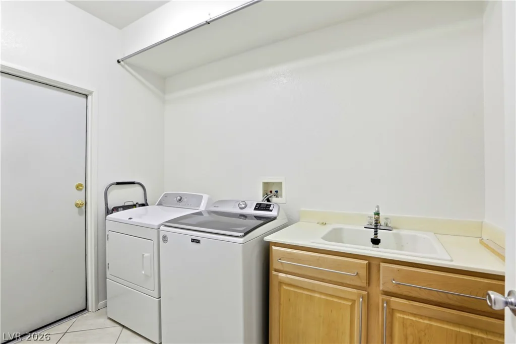 8789 Seal Rock, Las Vegas, NV 89147