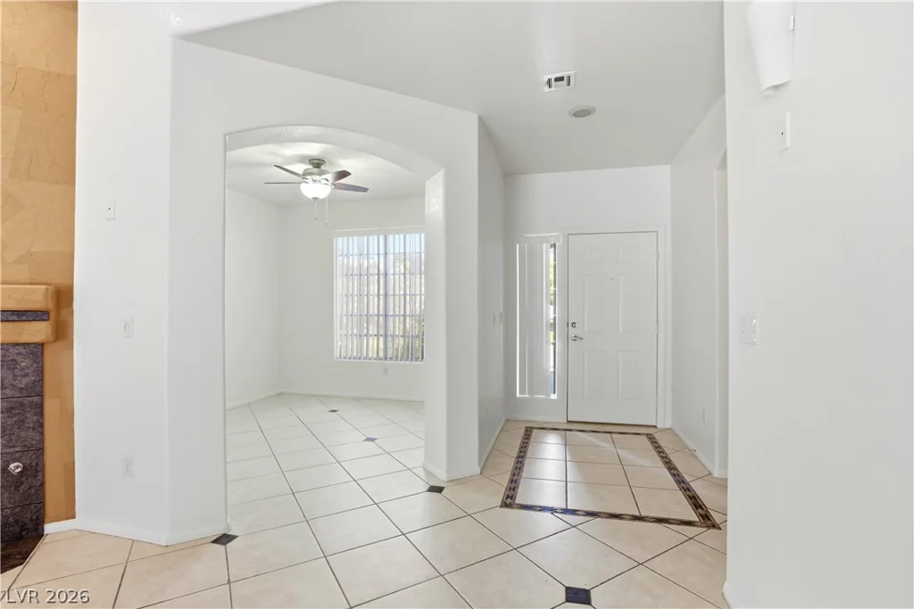 8789 Seal Rock, Las Vegas, NV 89147