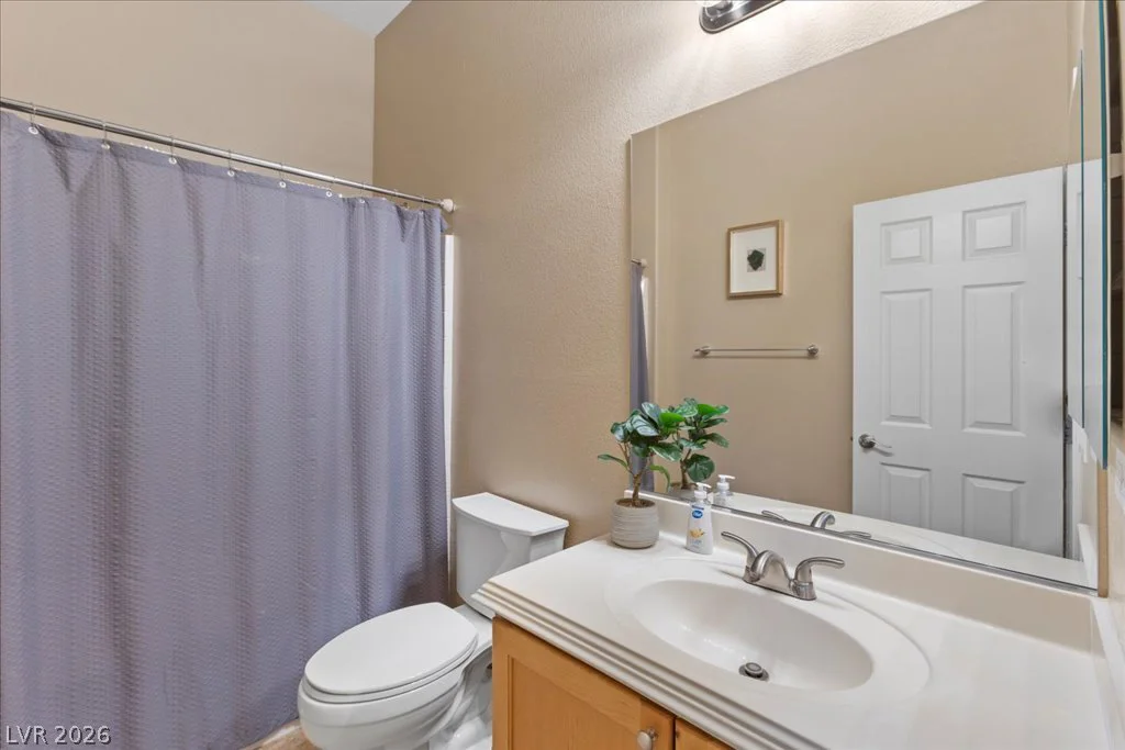 425 Via Stretto, Henderson, NV 89011