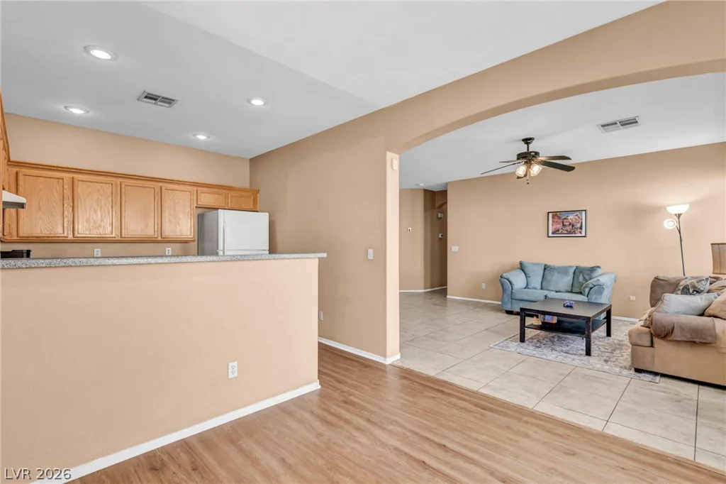5319 Crestpoint Watch, North Las Vegas, NV 89031