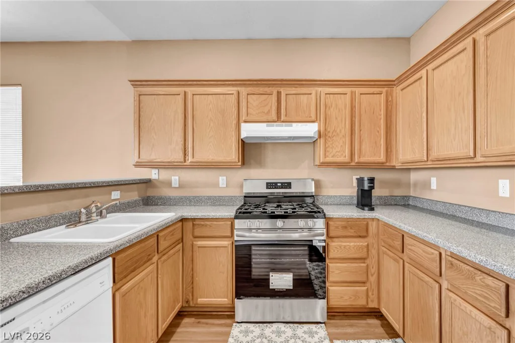 5319 Crestpoint Watch, North Las Vegas, NV 89031