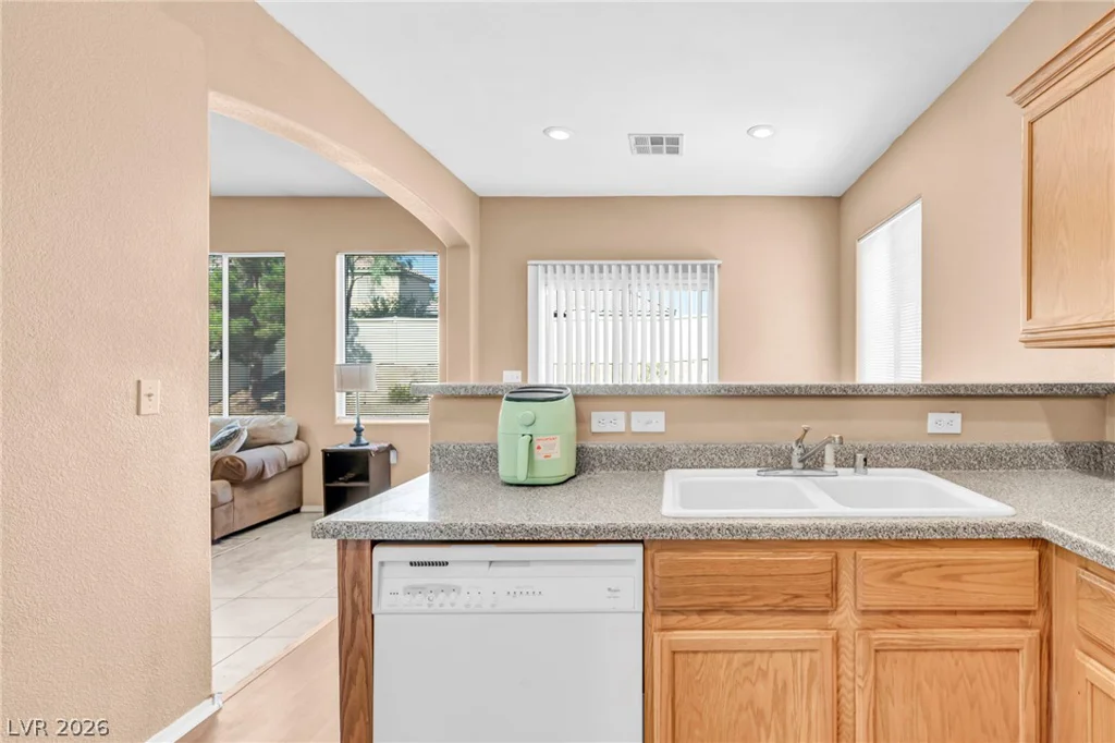 5319 Crestpoint Watch, North Las Vegas, NV 89031