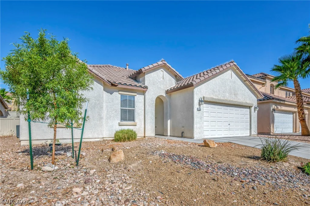 5319 Crestpoint Watch, North Las Vegas, NV 89031