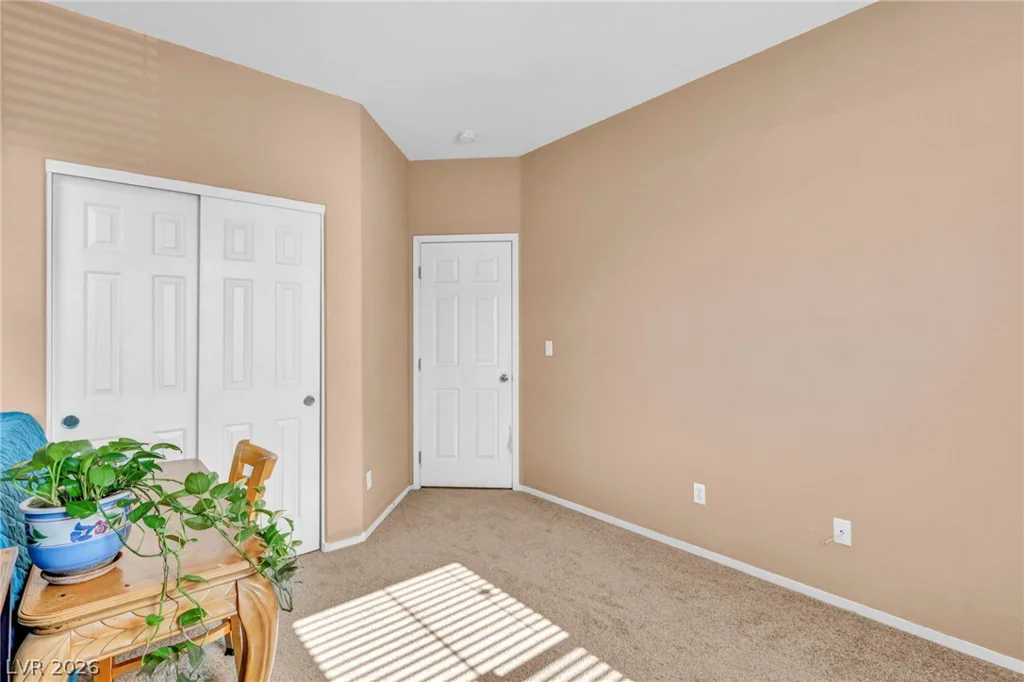 5319 Crestpoint Watch, North Las Vegas, NV 89031