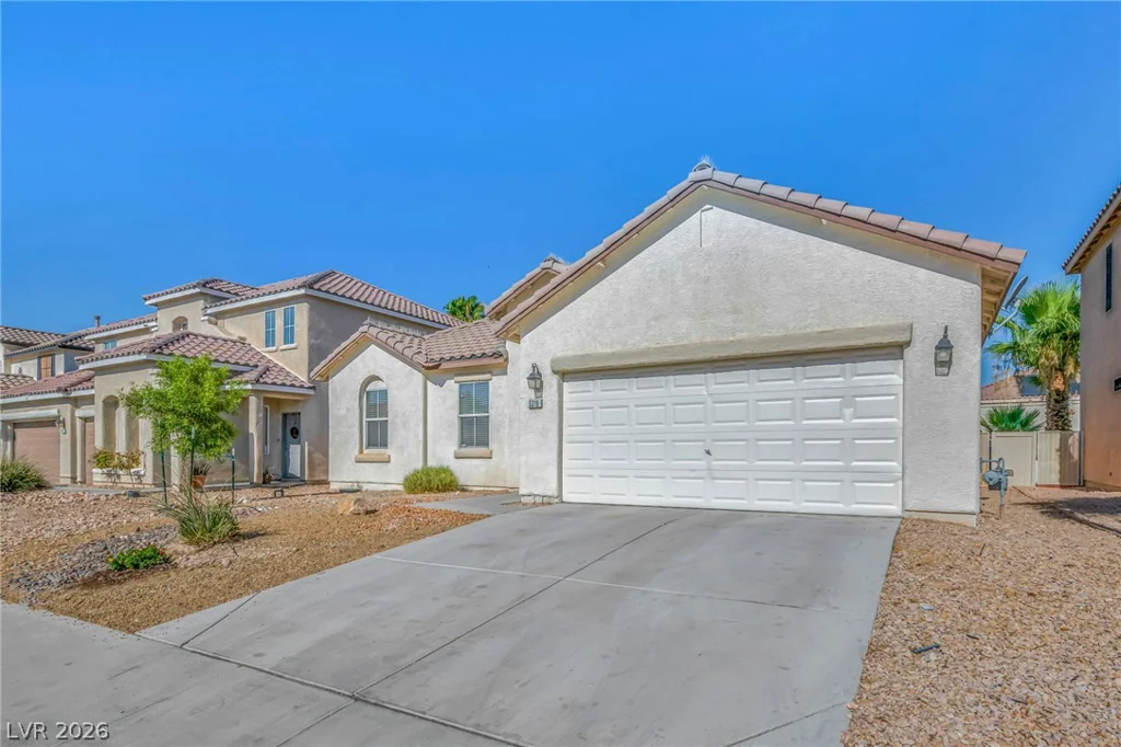 5319 Crestpoint Watch, North Las Vegas, NV 89031